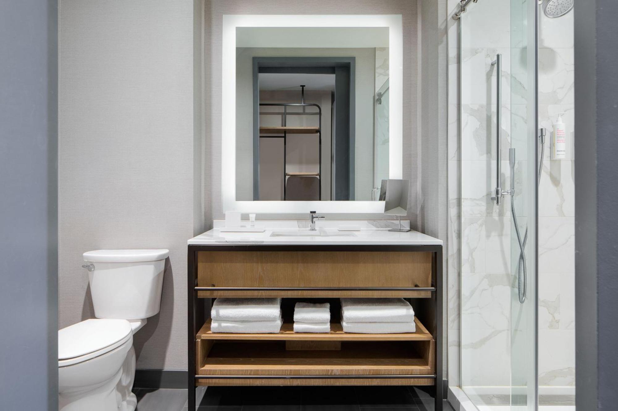 Marriott Dallas Uptown Ngoại thất bức ảnh